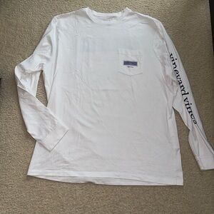 Edgartown Long-Sleeve Pocket Tee